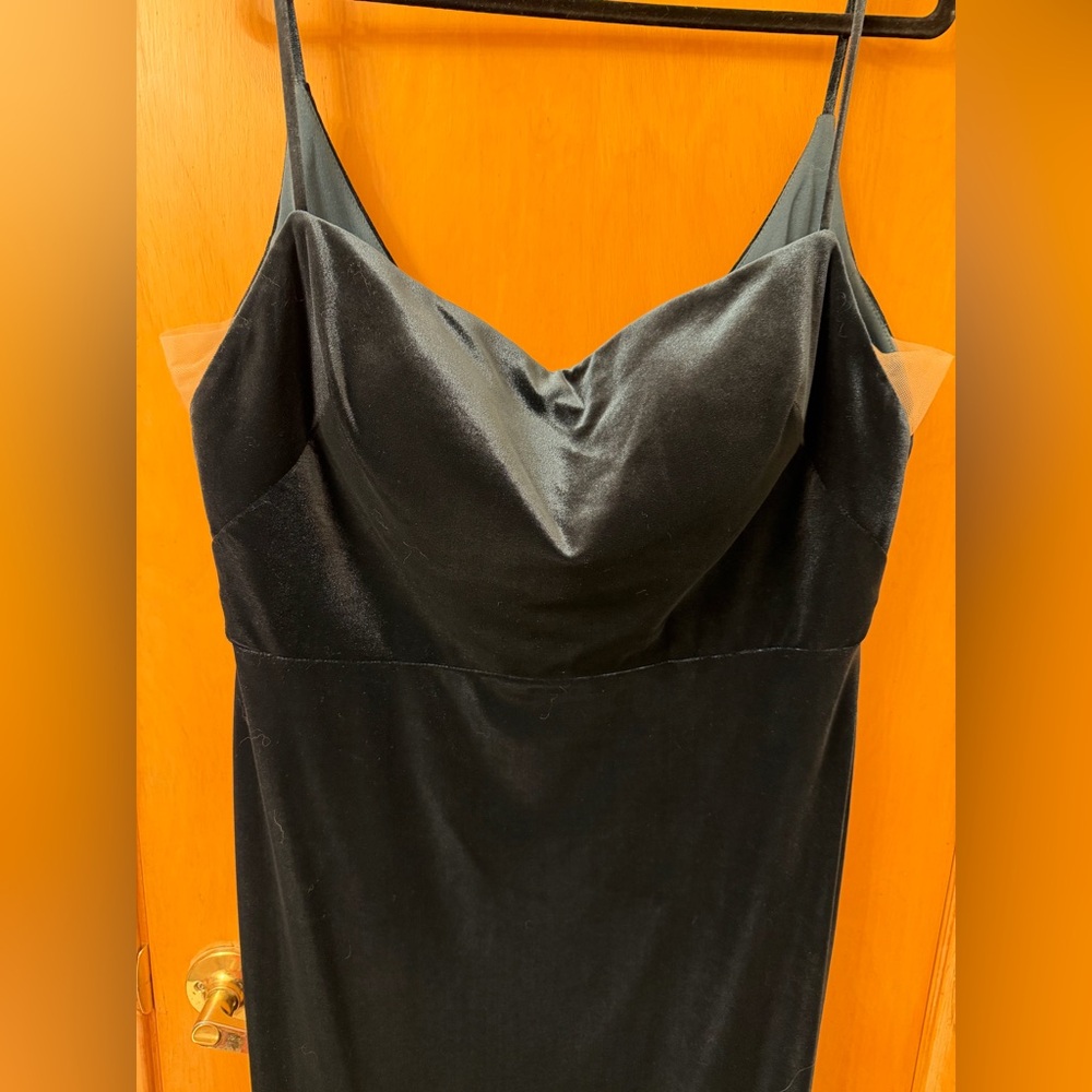 NWT size 18 emerald velvet formal gown